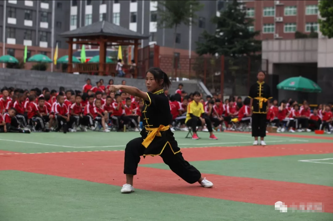 2018年嵩山少林武術(shù)學(xué)校第66屆運(yùn)動會掠影