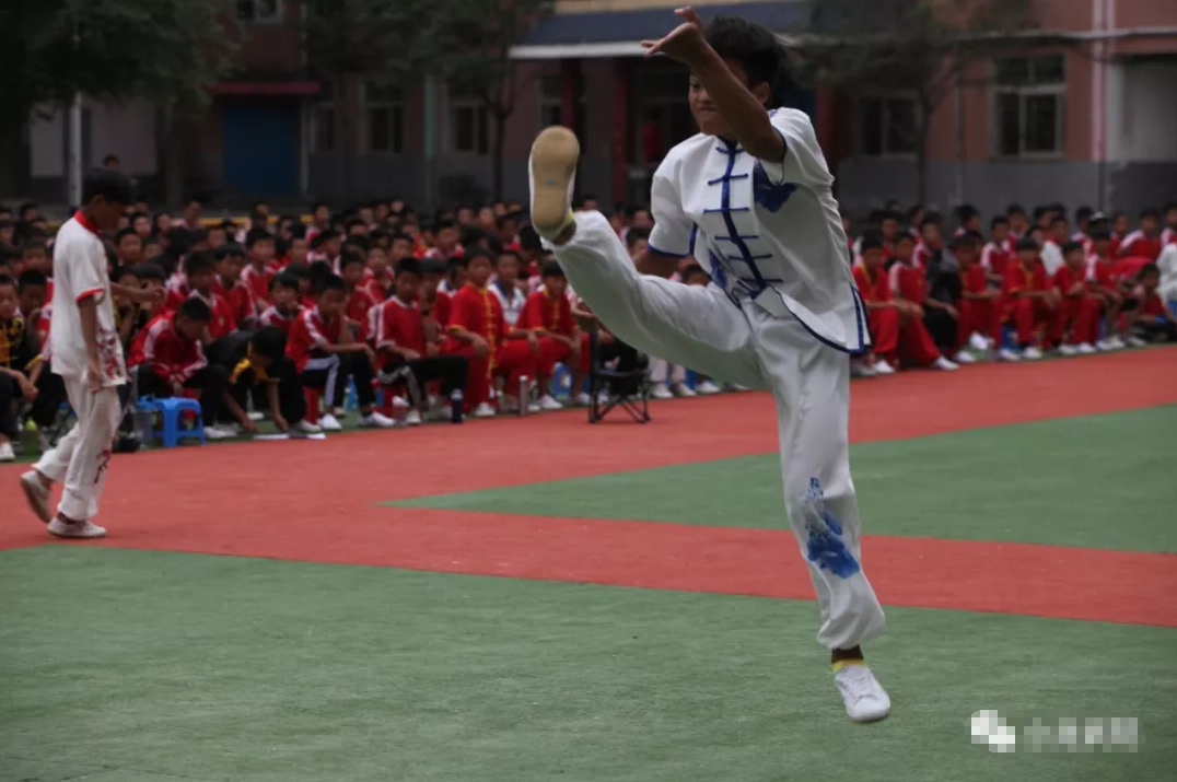 2018年嵩山少林武術(shù)學(xué)校第66屆運(yùn)動會掠影